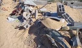 شاهد: نبش الا حتلال للقبور وجثث الموتى في مقبرة الفالوجا خلال اجتياحه لمخيم جباليا شمال قطاع #غزة.