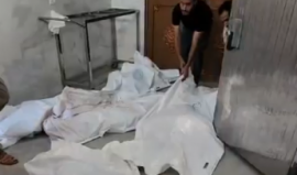 ارتقاء 8 شهداء وإصابة آخرين جلّهم من النساء والأطفال في قصف صهيوني استهدف منزلًا لعائلة "محارب" في خان يونس