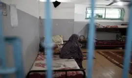 الأسيرات داخل سجون الاحتلال -أرشيف-