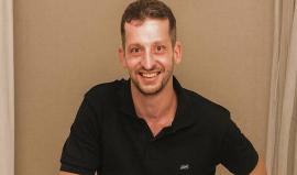 الأسير المحرر نادر صدقة