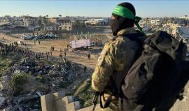 مقاوم من كتائب الشهيد عز الدين القسام في غزة