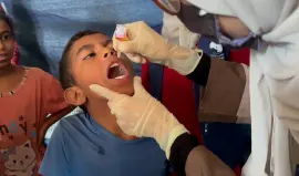 تطعيم أطفال