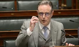 رئيس الوزراء البلجيكي بارت دي ويفر