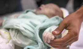 وفاة سبعة أطفال رضع نتيجة الانخفاض الحاد في درجات الحرارة