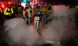 قمع مظاهرات مينابوليس الأمريكية