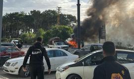 الاحتلال يستهدف سيارة في صور بجنوب لبنان