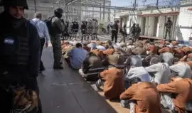 أسرى فلسطينيين في سجون الاحتلال