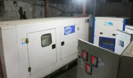 مولدات كهرباء تجارية