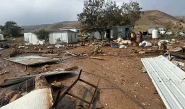 مستوطنون يرحّلون 15 عائلة قسرًا من تجمع شلال العوجا شمال أريحا