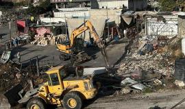 الاحتلال يُواصل حصار بلدة حزما شمال القدس لليوم الثالث