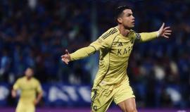 على خطى عصام الحضري.. رونالدو يحقق رقمًا مميزًا في الدوري السعودي بعمر 41 عامًا