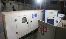 مختص بالشأن الاقتصادي: كهرباء المولدات إنقاذ من الظلام واستنزاف لجيوب الغزيين