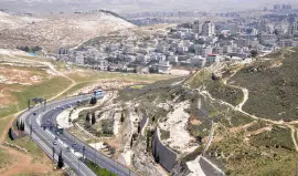 الاحتلال يبدأ بشق شارع 45 الاستيطاني شمال القدس المحتلة