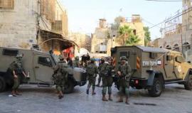الاحتلال يقتحم مناطق في قلقيلية وطولكرم ويجبر عائلات على إخلاء مساكنها جنوب جنين