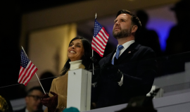 نائب الرئيس الأمريكي جي دي فانس وزوجته خلال حفل الإفتتاح