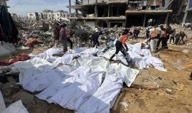 طواقم الأدلة الجنائية بغزة تكافح ظروفًا قاسية لانتشال جثامين الشهداء وسط نقص المعدات