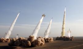 إيران تعلن الاستعداد لرد "ساحق" بعد هجمات "إسرائيلية" استهدفت طهران ومدنًا أخرى