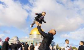 دعوات لحشد شعبي نحو الأقصى وأداء صلاة العيد عند أبوابه رفضًا لإغلاقه