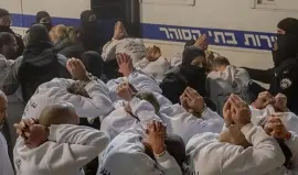 الأسرى داخل سجون الاحتلال -أرشيف-