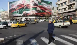 واشنطن تدرس مسارًا تفاوضيًا مع طهران بشروط صارمة بالتوازي مع استمرار الحرب