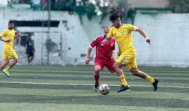 مباراة تجمع الفريقين لتحديد بطل الفرعين