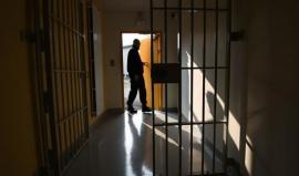 قانون إعدام الأسرى تمييز على أساس عرقي