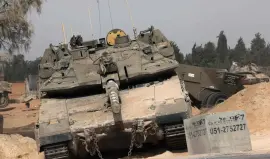 قصف مدفعي وإطلاق نار مكثف شرق غزة وسط خروقات متواصلة لوقف إطلاق النار