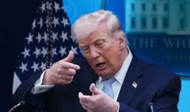 ترامب يعلن فرض "حصار بحري شامل" على مضيق هرمز