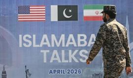 قاليباف: تحلينا بحسن النية قبل المفاوضات مع الأمريكيين إلا أن الثقة فيهم معدومة عن تجربة