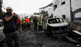 تصعيد على الجبهة الشمالية.. اشتباكات عنيفة في بنت جبيل وهجمات مكثفة لـحزب الله على مستوطنات الاحتلال