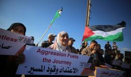 وقفة بغزة تنديدًا باعتراض الاحتلال سفن أسطول الصمود