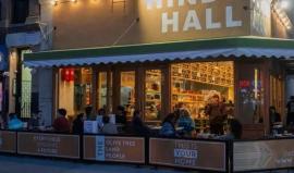 مطعم باسم "هند رجب" في نيويورك يحيي الذاكرة الفلسطينية عبر الطعام