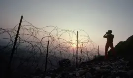 تحريض "إسرائيلي" على مصر بسبب دعمها إيران ومناوراتها قرب الحدود