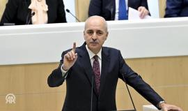 نعمان قورتولموش