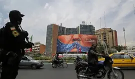 مفاوضات حثيثة بوساطة باكستانية للوصول إلى اتفاق أمريكي إيراني