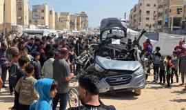 قصف مركبة في خانيونس اليوم