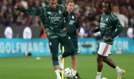 صافرات الغضب تستقبل ريال مدريد في كامب نو قبل انطلاق الكلاسيكو