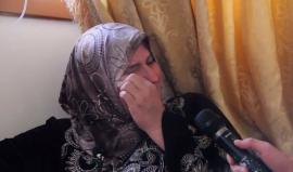 "ودعت بنتي قبل ما يدفنوها .. بس أخواتي وأهلي ما لحقت ودعهن"
#شاهد يسرى اليوسف شاهد على الجريمة تروي مأساة فقدانها ابنتها و 25 شخصا من أفراد عائلتها بمجزرة الكيماوي التي ارتكبها نظام الأسد في #خان_شيخون . 
تقرير معاذ الشامي