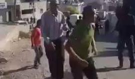 #شاهد .. إصابات وإلاطلاق نار خلال حملة أمنية تقوم بها قوات السلطة في ترقوميا غرب الخليل على سيارات مخالفة .. من بين الإصابات سيدة حامل تم نقلها للمشفى .