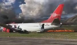 #شاهد تحطم طائرة أثناء هبوطها في مطار بالقرب من جبال الانديز في أمريكا