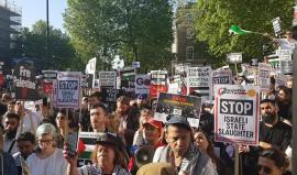 لندن قبل قليل 
مظاهرة امام مقر الحكومه البريطانية في لندن دعما لمسيرة العودة الكبرى في غزة و تضامنا مع الشعب الفلسطيني