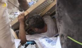 آثار القصف الجوي على حي سيف الدولة في #حلب
(مؤسسة البراق الإعلامية)