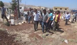 مشاهد من تشييع جثمان الشهيد الزميل الإعلامي أحمد أبو البراء، الذي ارتقى أمس خلال تغطيته معركة فك الحصار عن #حلب 
(عمار الحلبي)