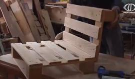 لا يملك شمس الكثير من الادوات، لكنه ينتج الكثير من القطع‎ ‎‏ المميزة - رغدة عتمة