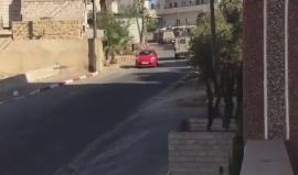 قوات الاحتلال تقتحم قرية منفذ عملية القدس "بيت سوريك" لتداهم منزله