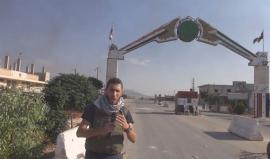 #شاهد .. من مدخل مدينة #معردس المحررة بريف حماه مقابل جبل زين العابدين الذي أصبح على مرمى الثوار ضمن العملية العسكرية الواسعة التي تهدف لتحرير محافظة حماة 

معاذ الشامي