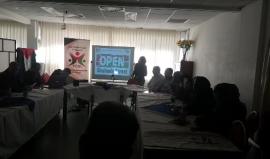 #مباشر الجالية الفلسطينية في هولندا بالتعاون مع شباب ضد الاستيطان تنظم ندوة في روتردام بعنوان " افتحوا شارع الشهداء " لتسليط الضوء على الانتهاكات بحق مدينة الخليل والضفة الغربية