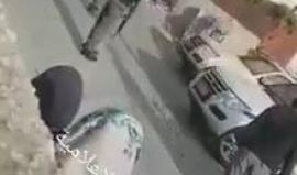 اقتحام قوات الاحتلال لمنزل الشهيد ابراهيم مطر في بلدة جبل المكبر جنوب شرق القدس المحتلة .