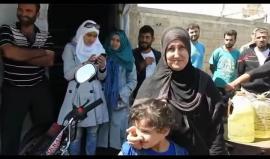 #شاهد| ماذا قالت أم سورية بعد تهجيرها من حي الوعر الحمصي المحاصر