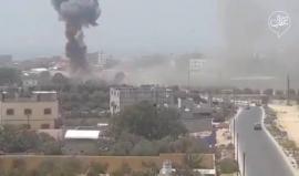 #شاهد #عاجل الغارات التي شنتها قوات الاحتلال على موقع قريش التابع للمقاومة جنوب غزة .